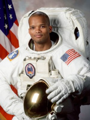 Illustration for article titled Shuttle Stars: America's Black Astronauts